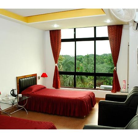 Hotel Dooars Mountain Alipur Duar Экстерьер фото