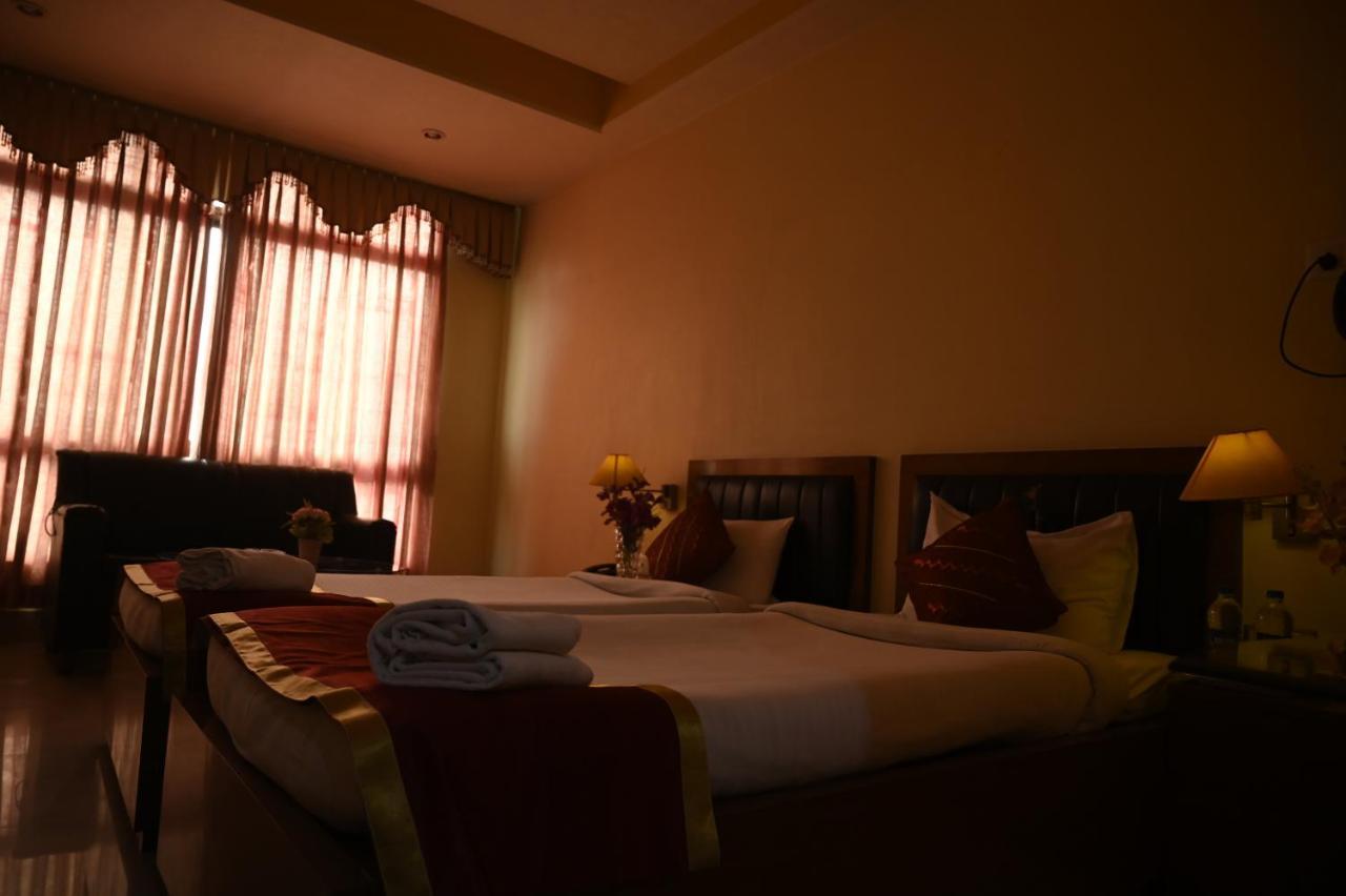 Hotel Dooars Mountain Alipur Duar Экстерьер фото