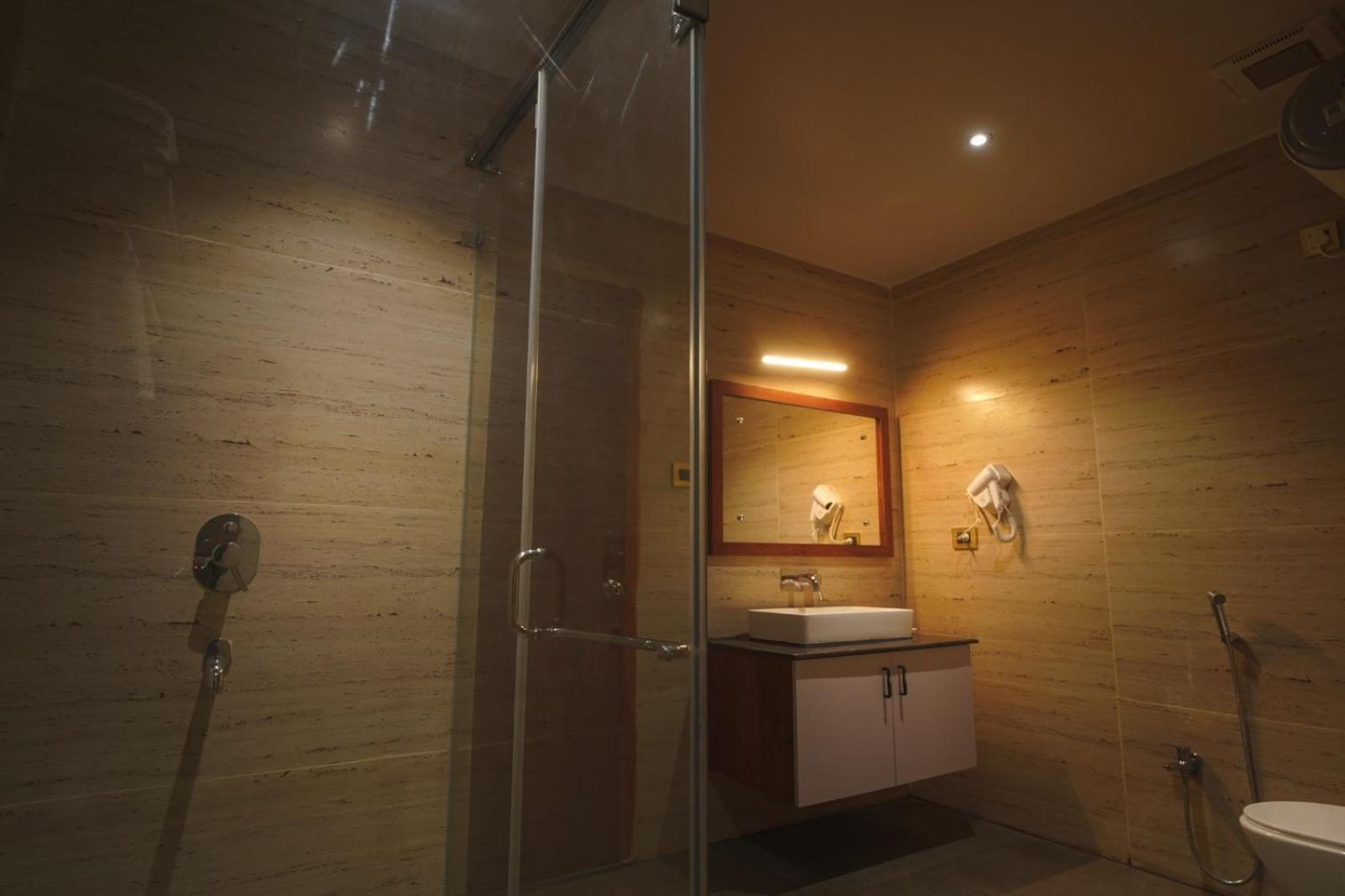 Hotel Dooars Mountain Alipur Duar Экстерьер фото