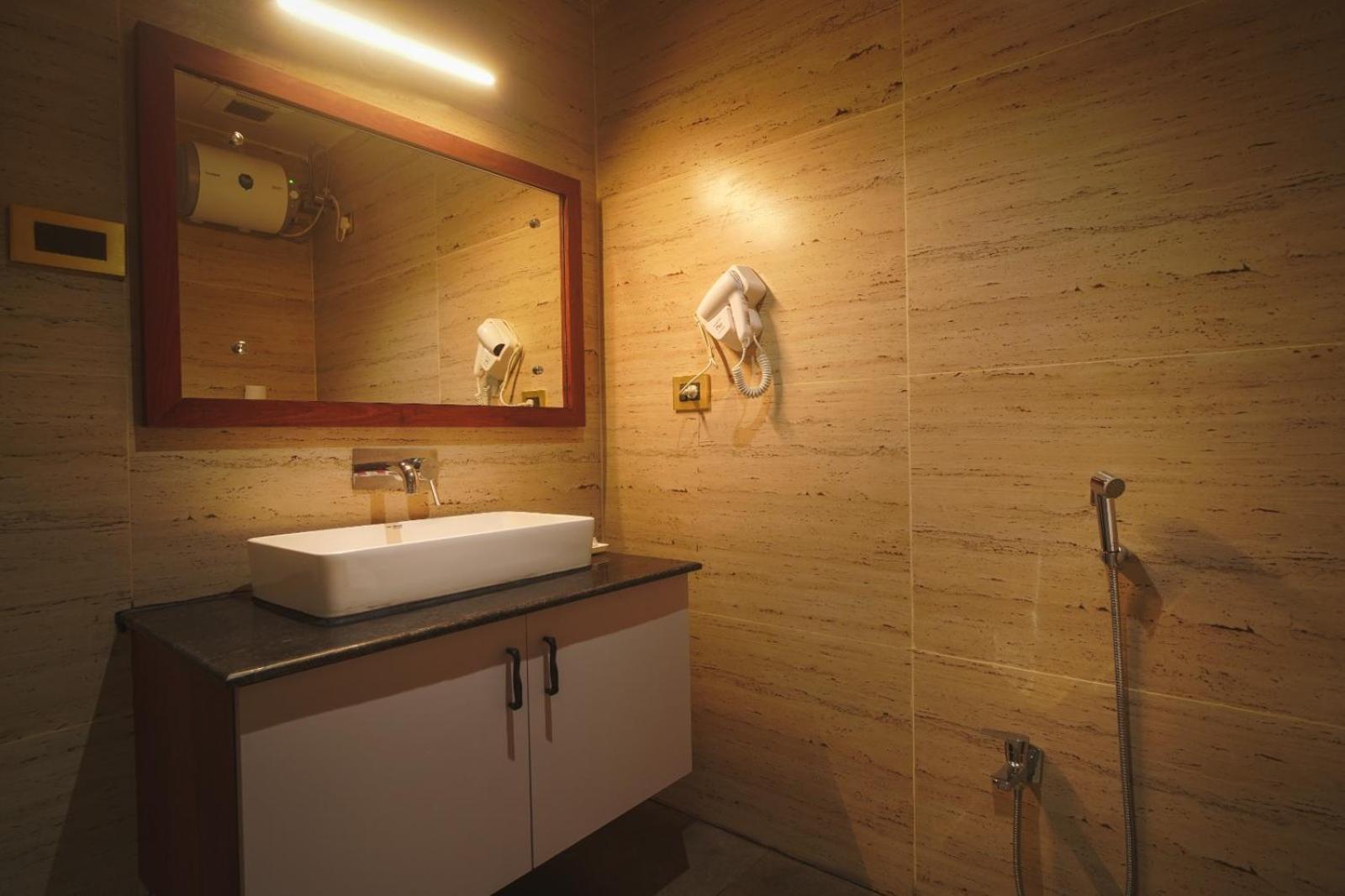 Hotel Dooars Mountain Alipur Duar Экстерьер фото